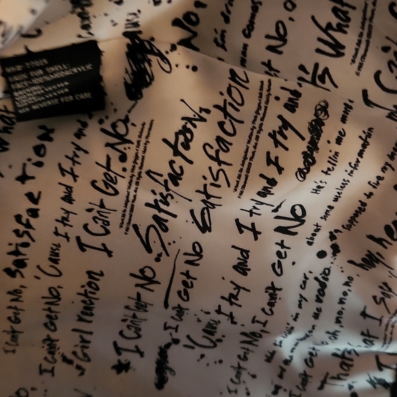 Lyric Culture Faux Fur Vest - Picture 3 of 4